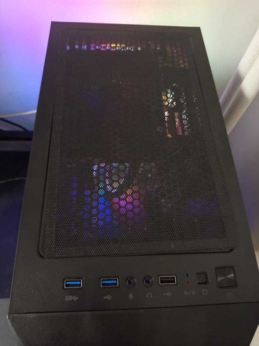 Komputer do gier GAMINGOWY Radeon RX 5700 XT/Ryzen 5 5600/16GB RAM