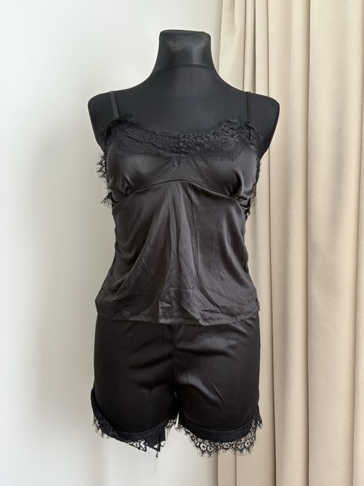 Damski komplet piżamowy – satyna, koronka, czarny, nowy