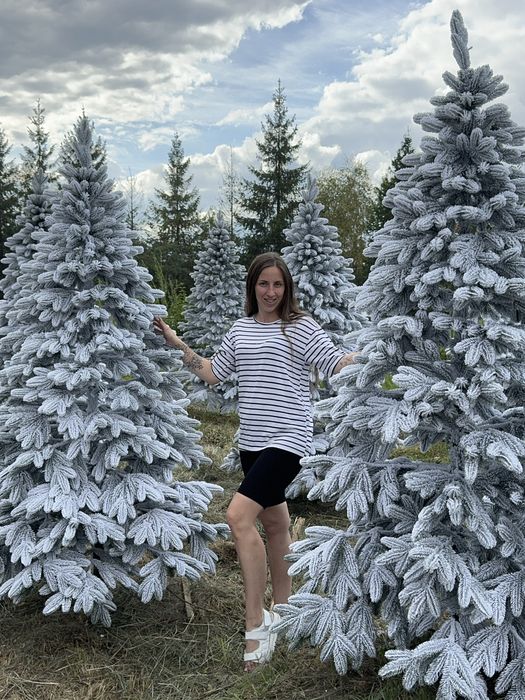 Власне Виробництво литих та засніжених штучних ялинок.Дроп,Опт