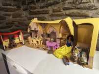 Casa branca de neve e  anoes