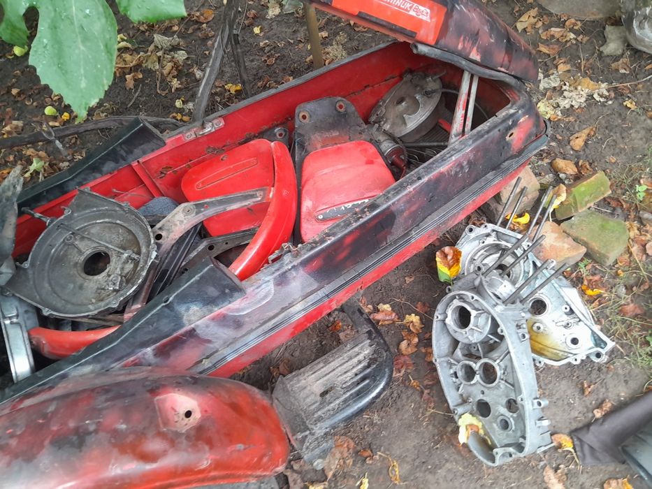 Продам  запчастинии іж