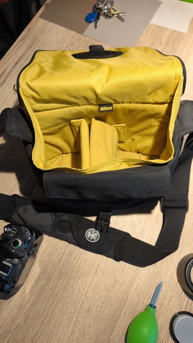 Nikon D40 + nikkor 18-55 + torba I akcesoria