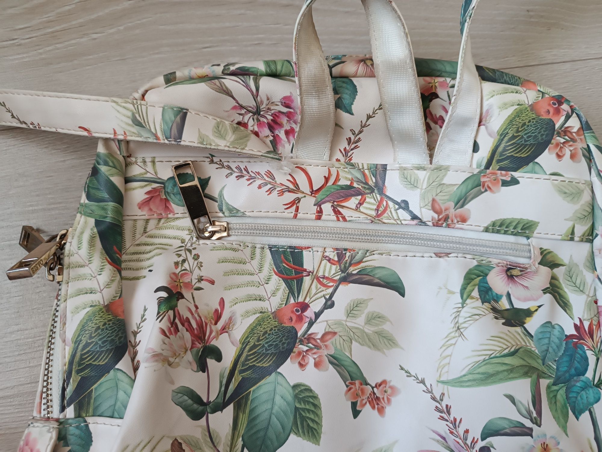 Oasis plecak damski kremowy w kwiaty ptaki elegancki
