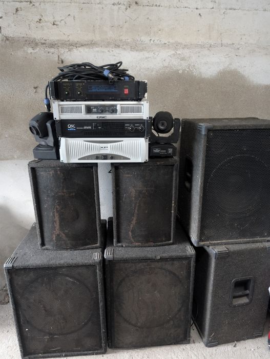 Kolumny estradowe, końcówki mocy, r