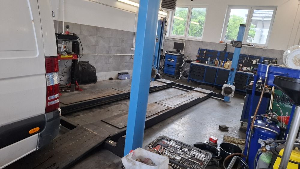 Podnośnik czterokolumnowy  diagnostyczny