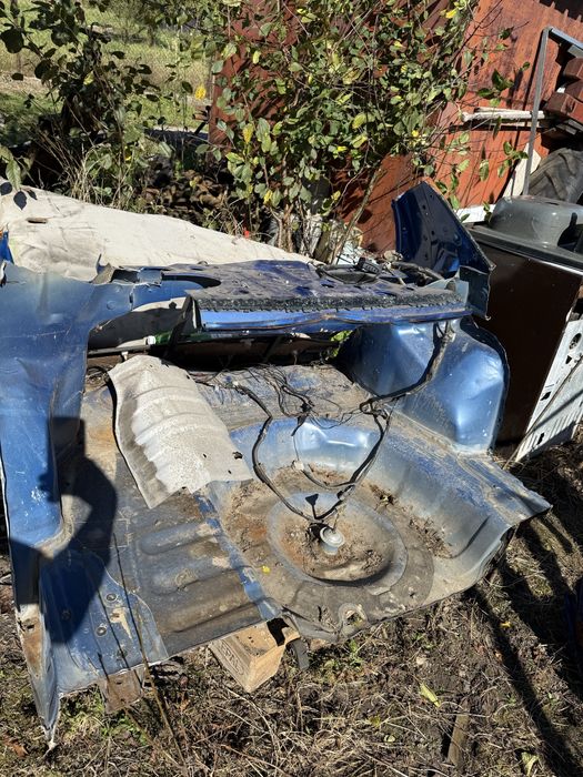 Subaru Impreza WRX GD prawy błotnik, kielich tył, nadkola