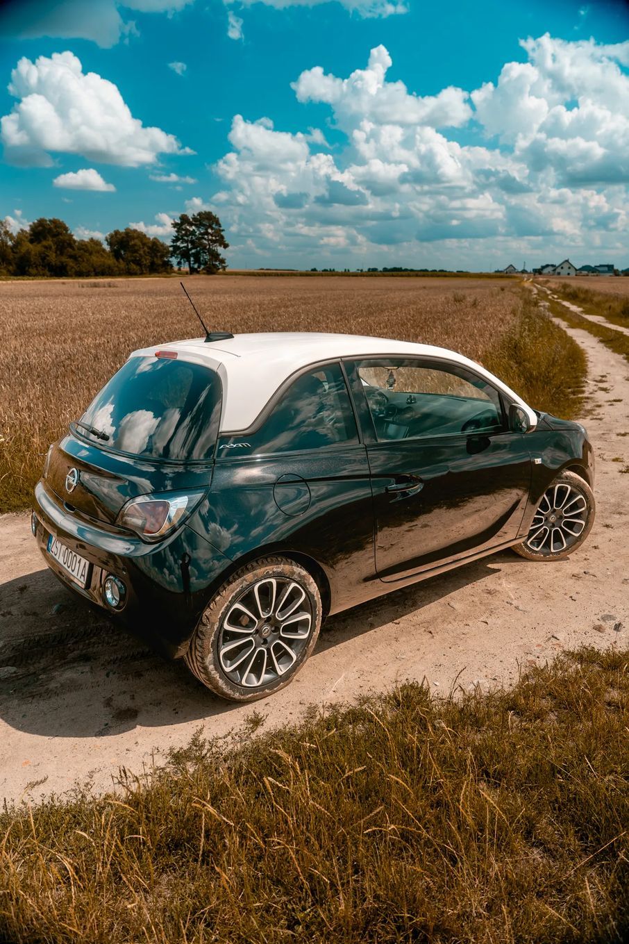 Opel Adam Nietuzinkowe auto