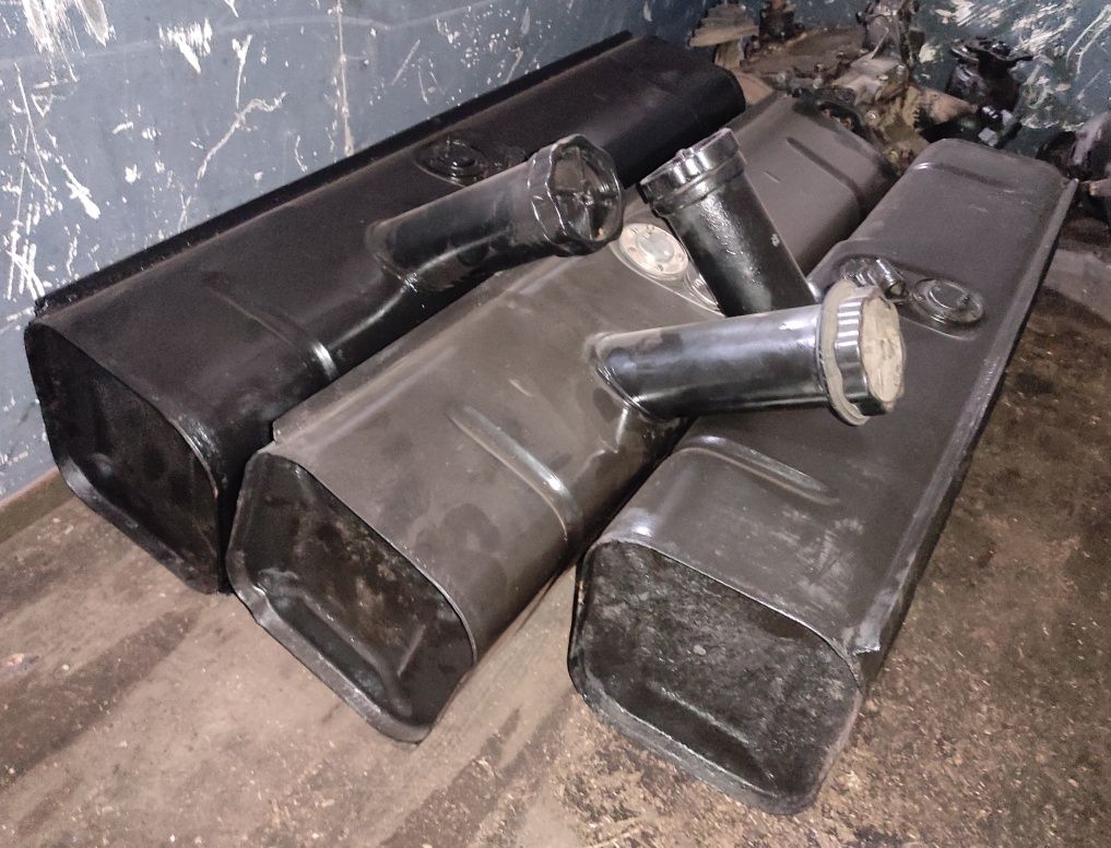 Бак паливний правий УАЗ 469, 3151 39Л оригінал нового стану