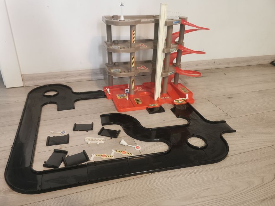 Garaż wielopoziomowy