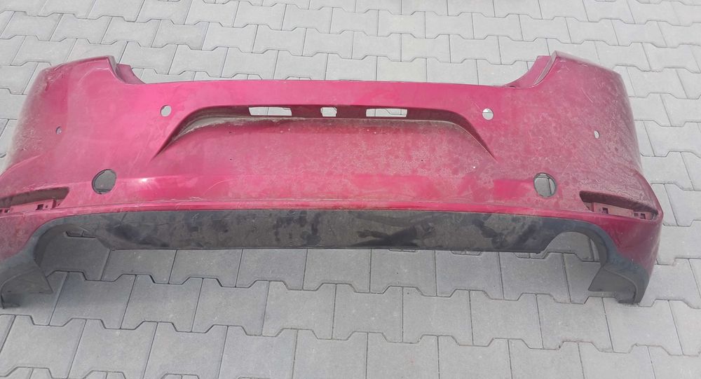 Mazda 3 sedan zderzak tyl tylny