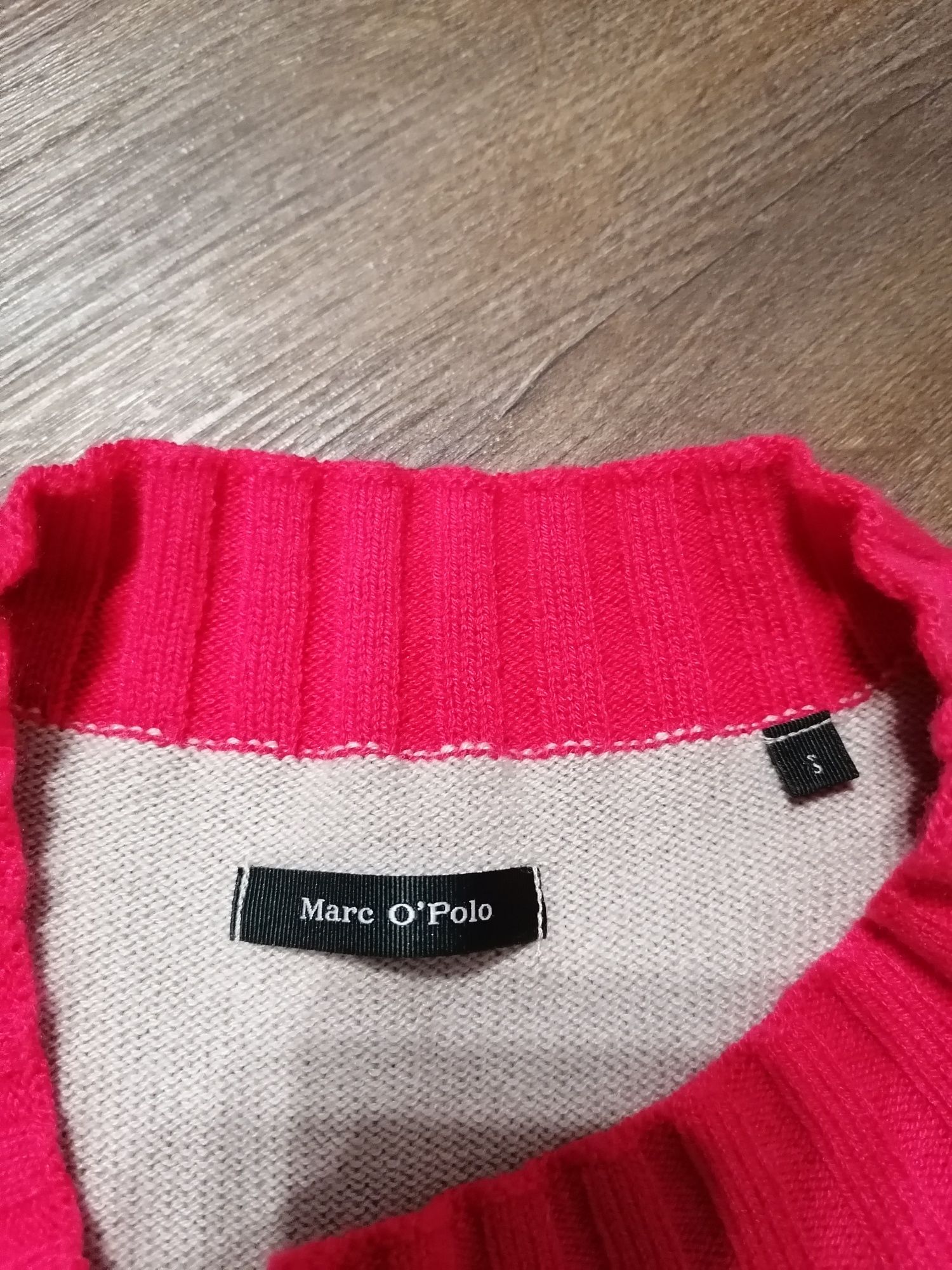 Cienki sweter damski Marc O'Polo 55%wełna