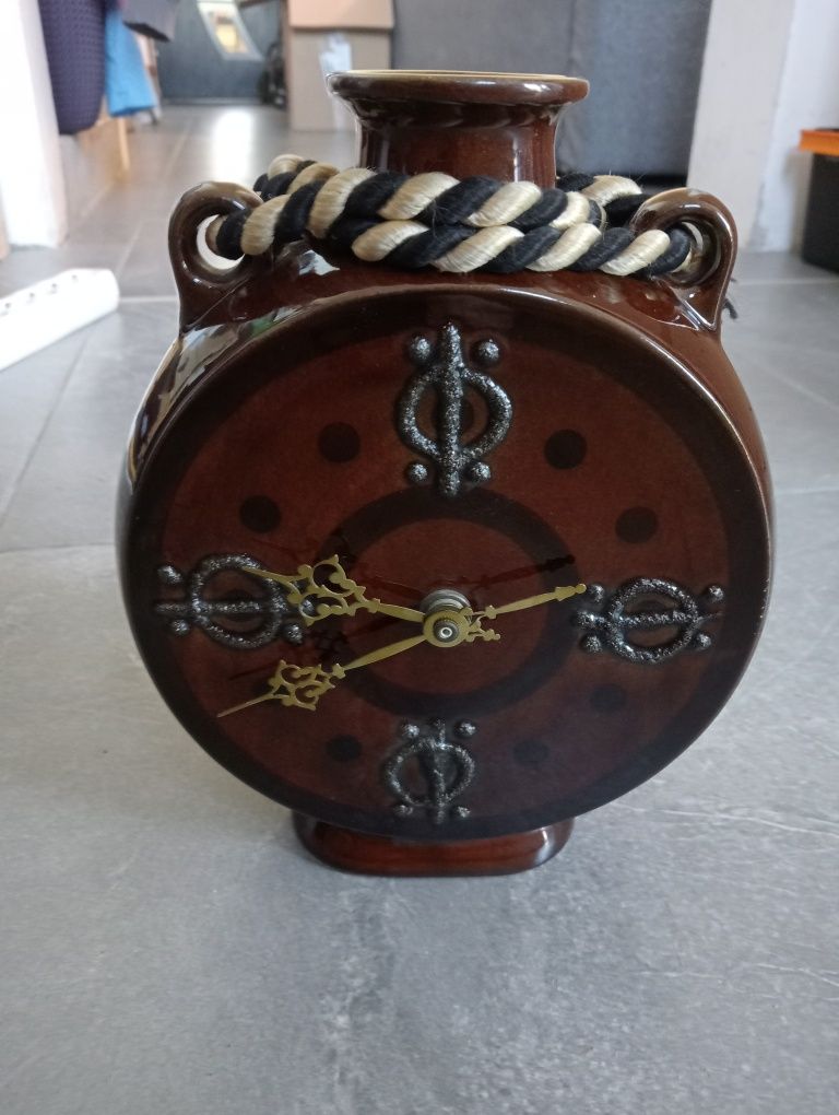 Zegar ceramiczny