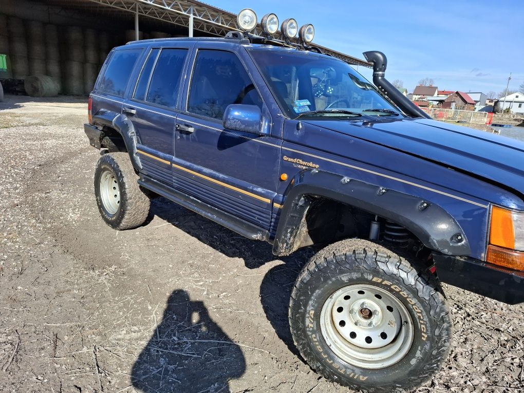 Jeep Grand Cherokee ZJ 5.2 v8 LPG OKAZJA  ZAMIANA
