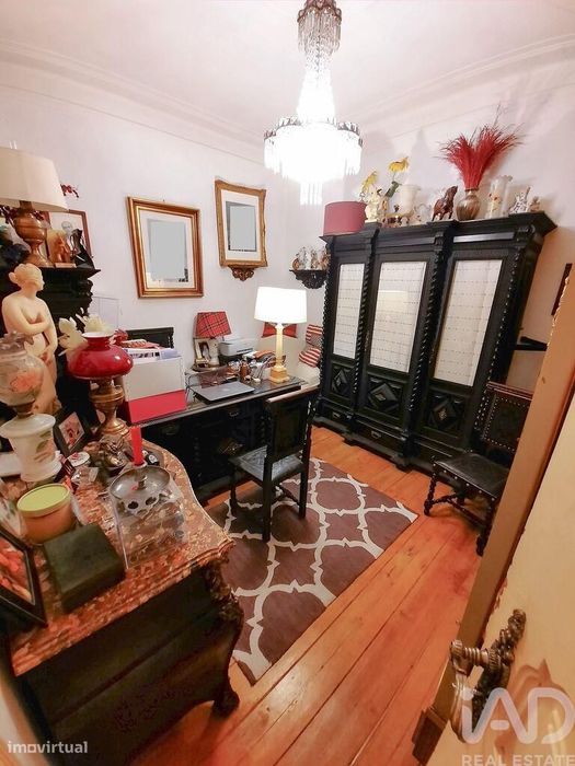 Apartamento T4 em Arroios de 96,00 m2