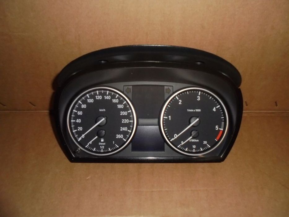 LICZNIK ZEGAR BMW E90 E91 E92 2.0D 9220963 EUROPA