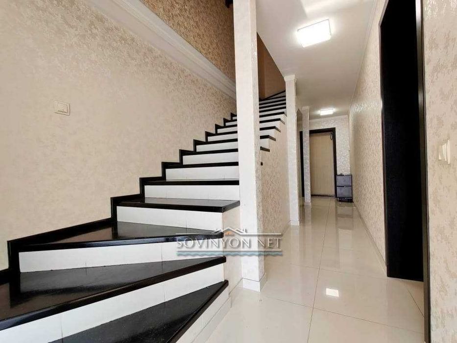 Стильный и красивый дом с шикарным видом на море район Совиньона