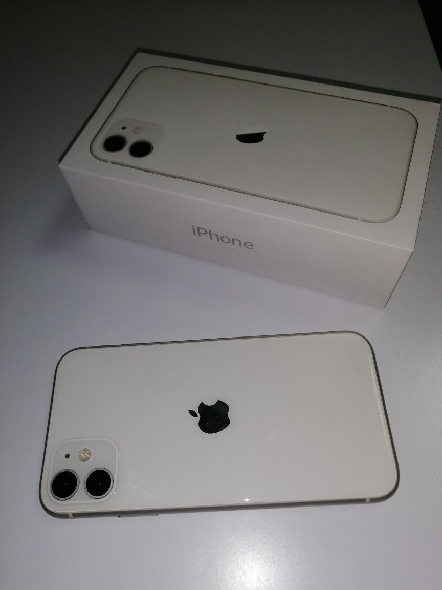 iPhone 11  128GB