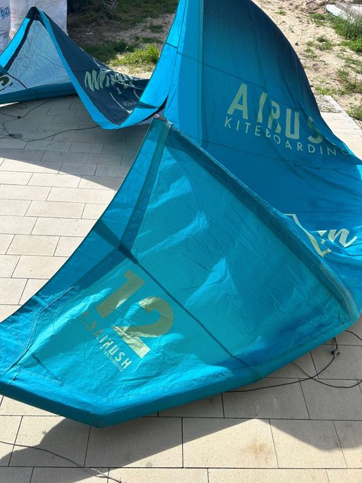 Airush Lithium V12 + bar