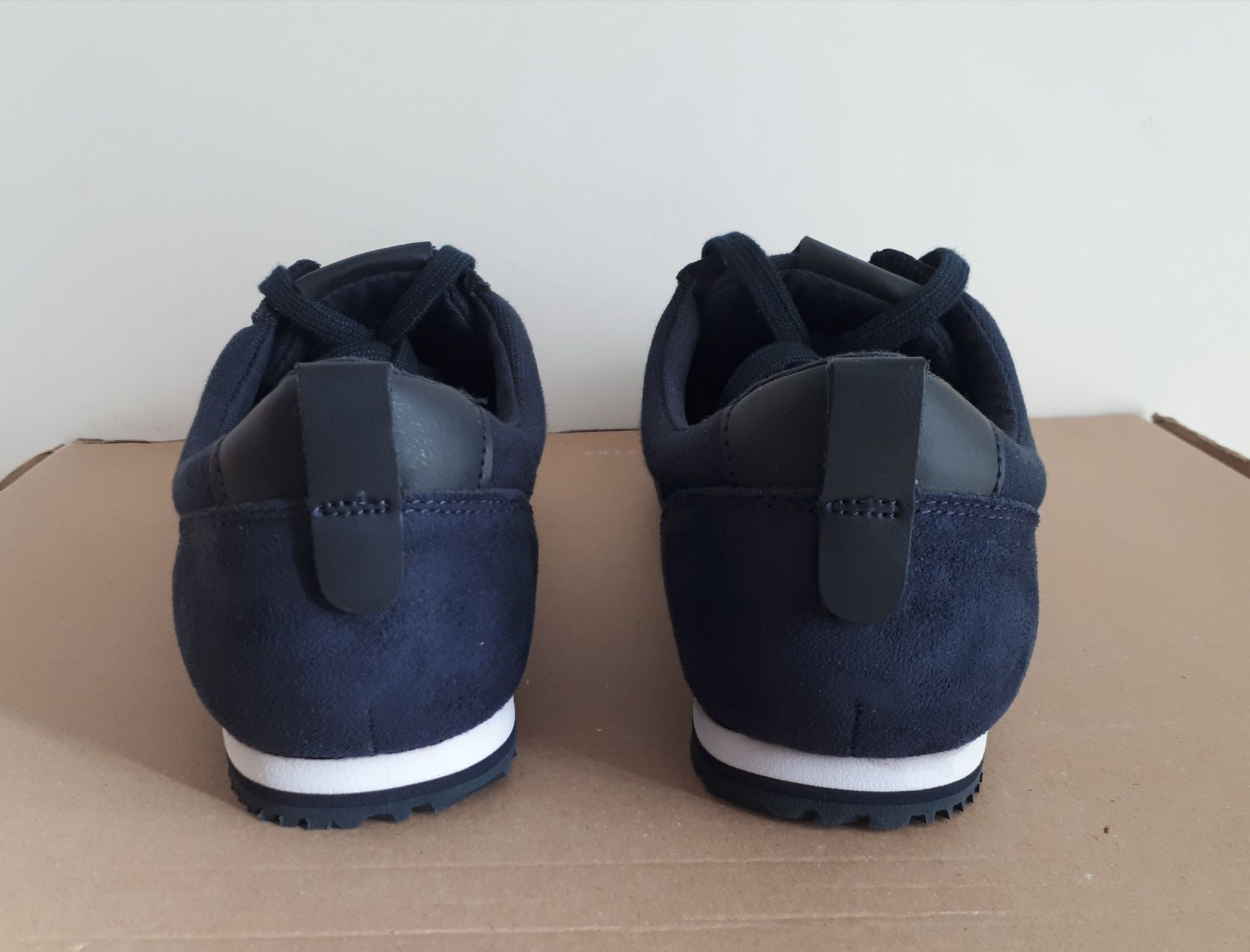 Sneakersy Buty męskie adidasy Calvin Klein Jeans 44