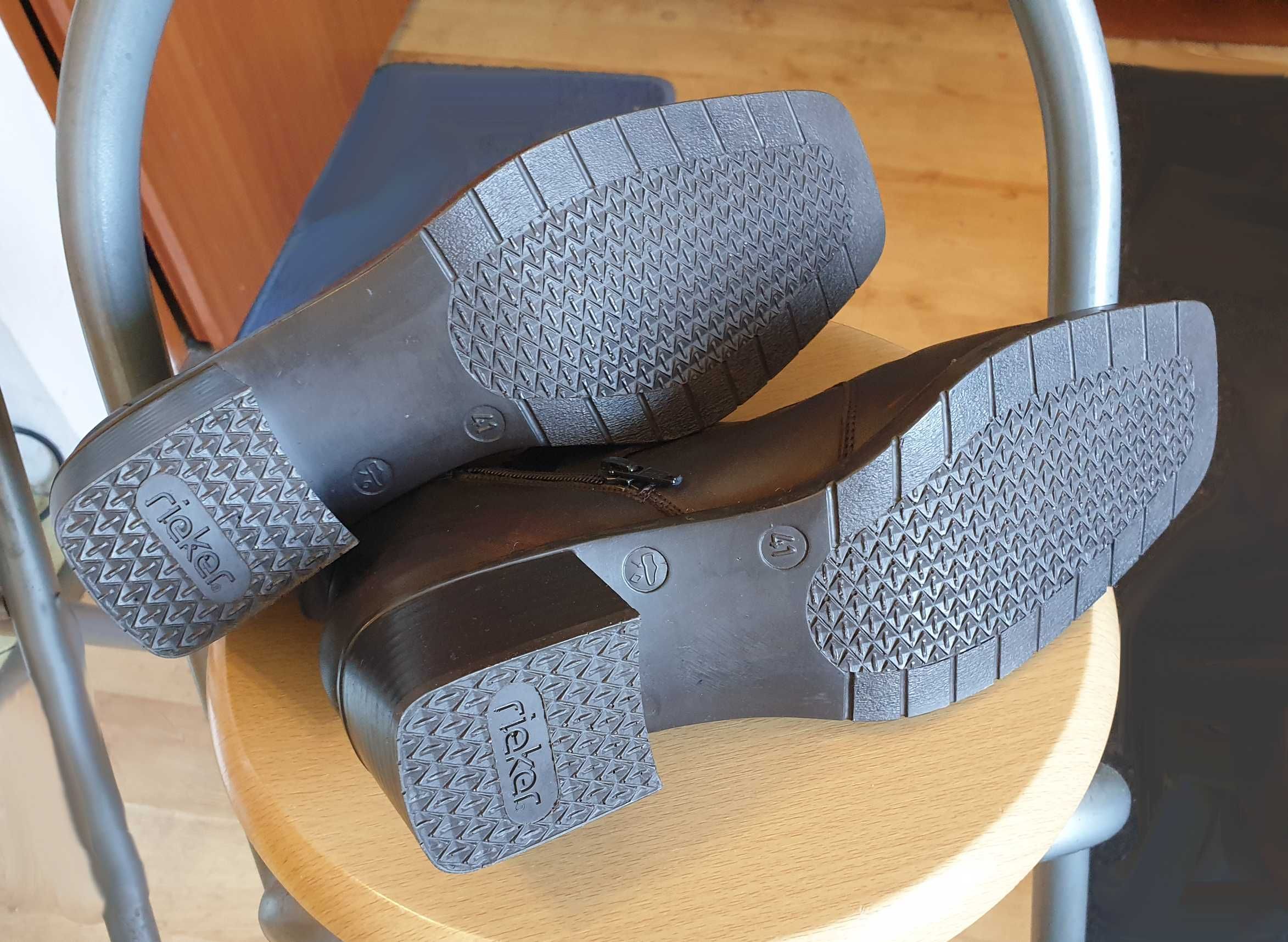 Buty Rieker skórzane jesienno-zimowe z futrem