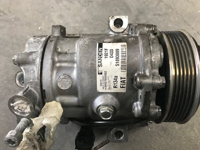 Compressor de AC Fiat doblo opel combo fiat 500 alfa romeo 1.3 cdti