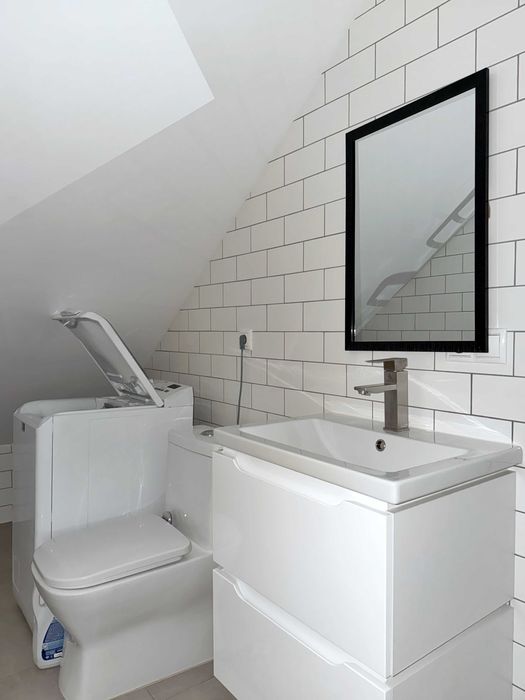 Оренда дворівневої квартири в БРЮХОВИЧАХ вул. Незалежності 22