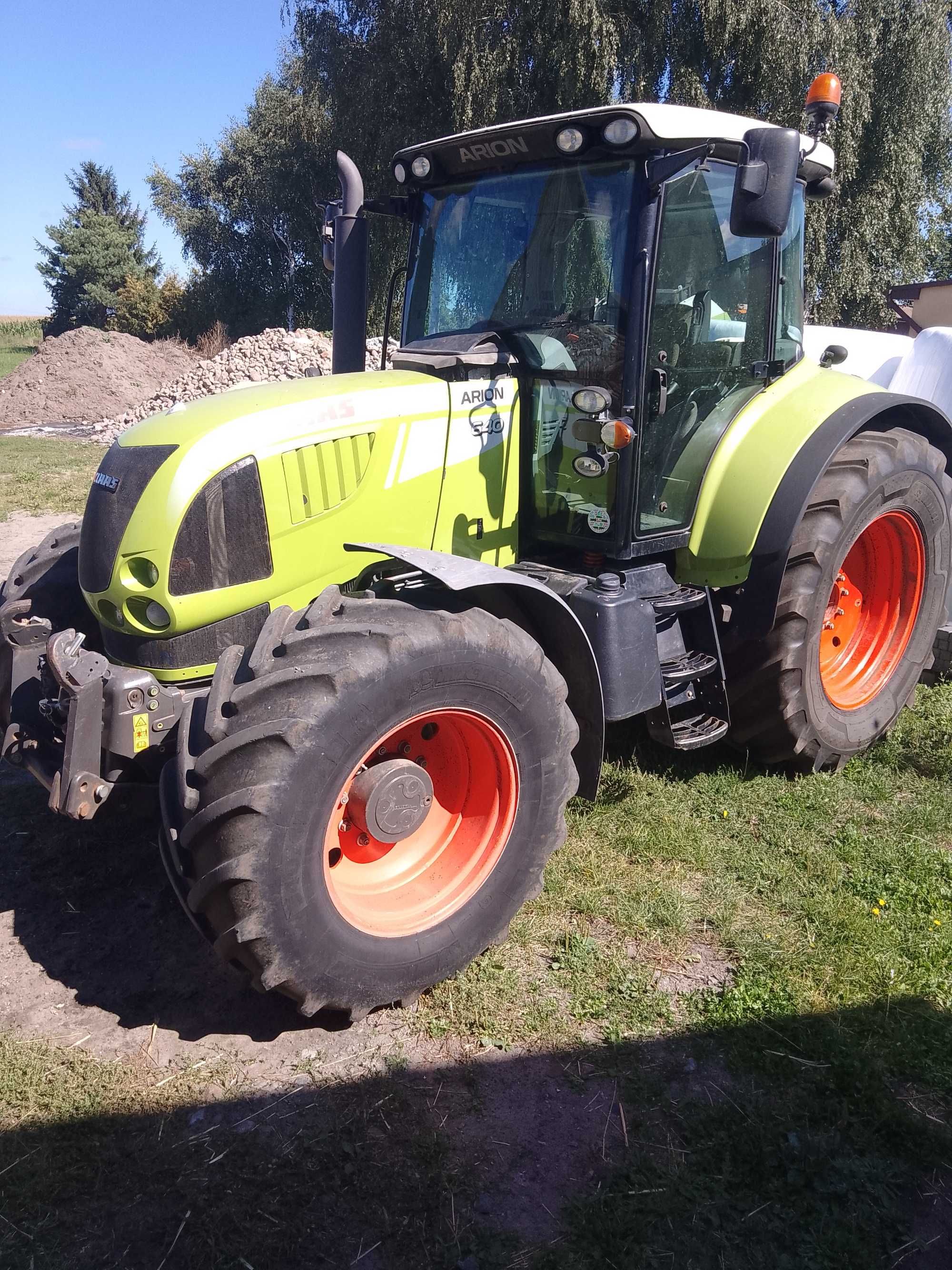 Claas Arion 640 Cebis