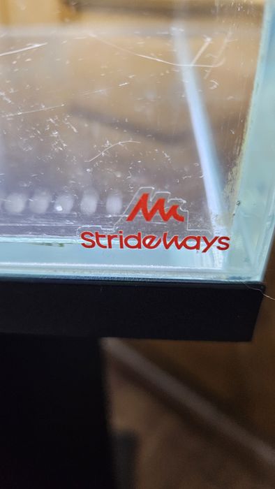 Aquario 60cms (Crystal Clear) + Movel + Filtro SunSun 1000 + Luz