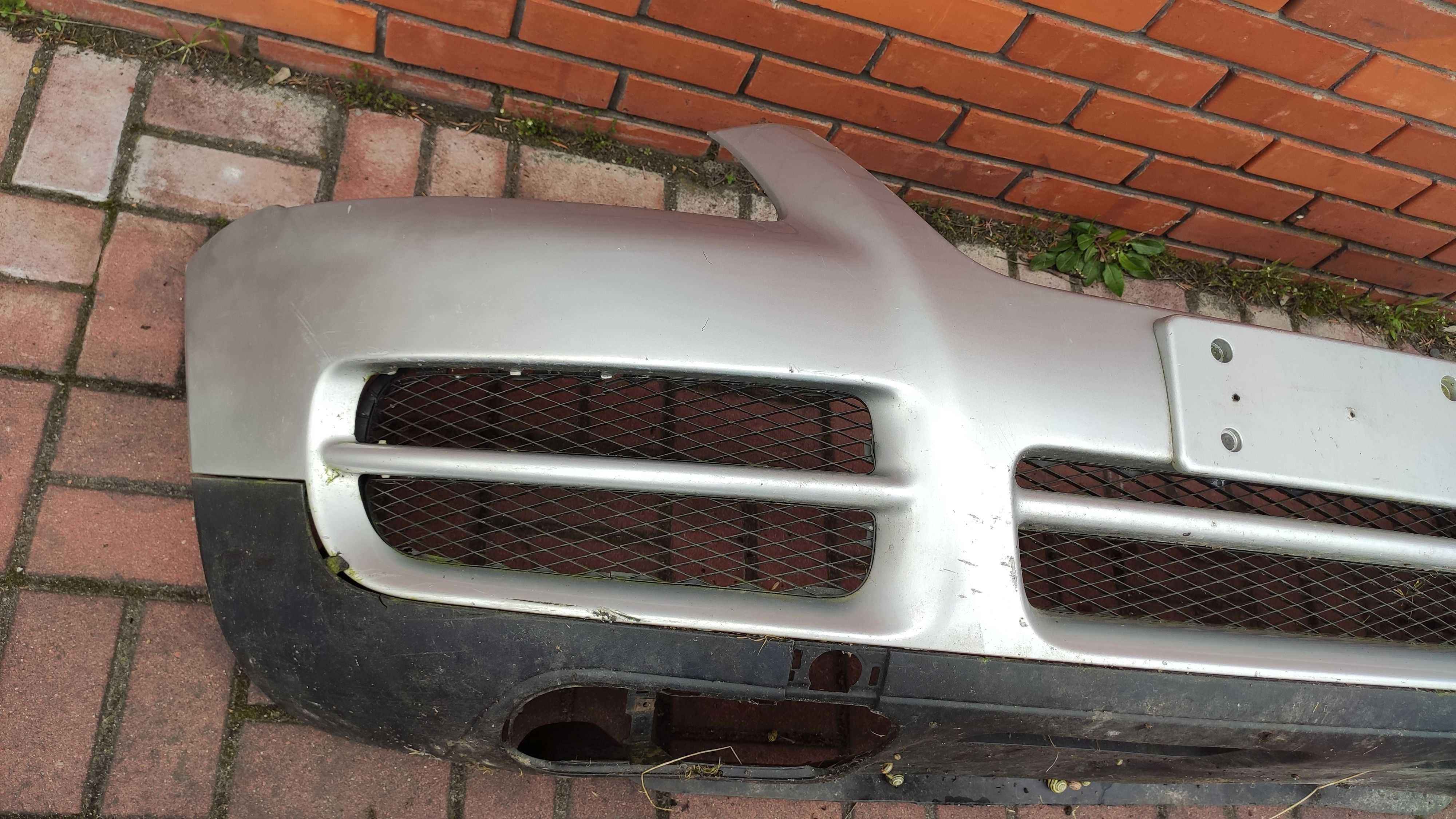 VW TOUAREG 7L Zdrzeak przód przedni