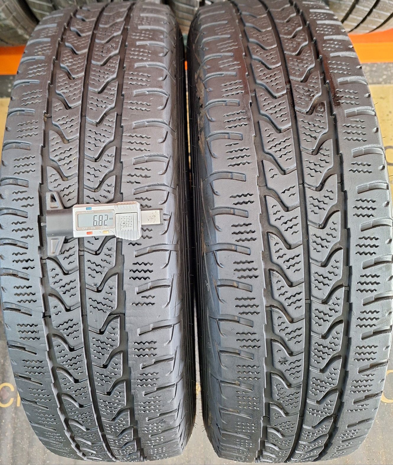 Opony 205 75 R 16C 113/111R  Goodyear UltraGrip CARGO