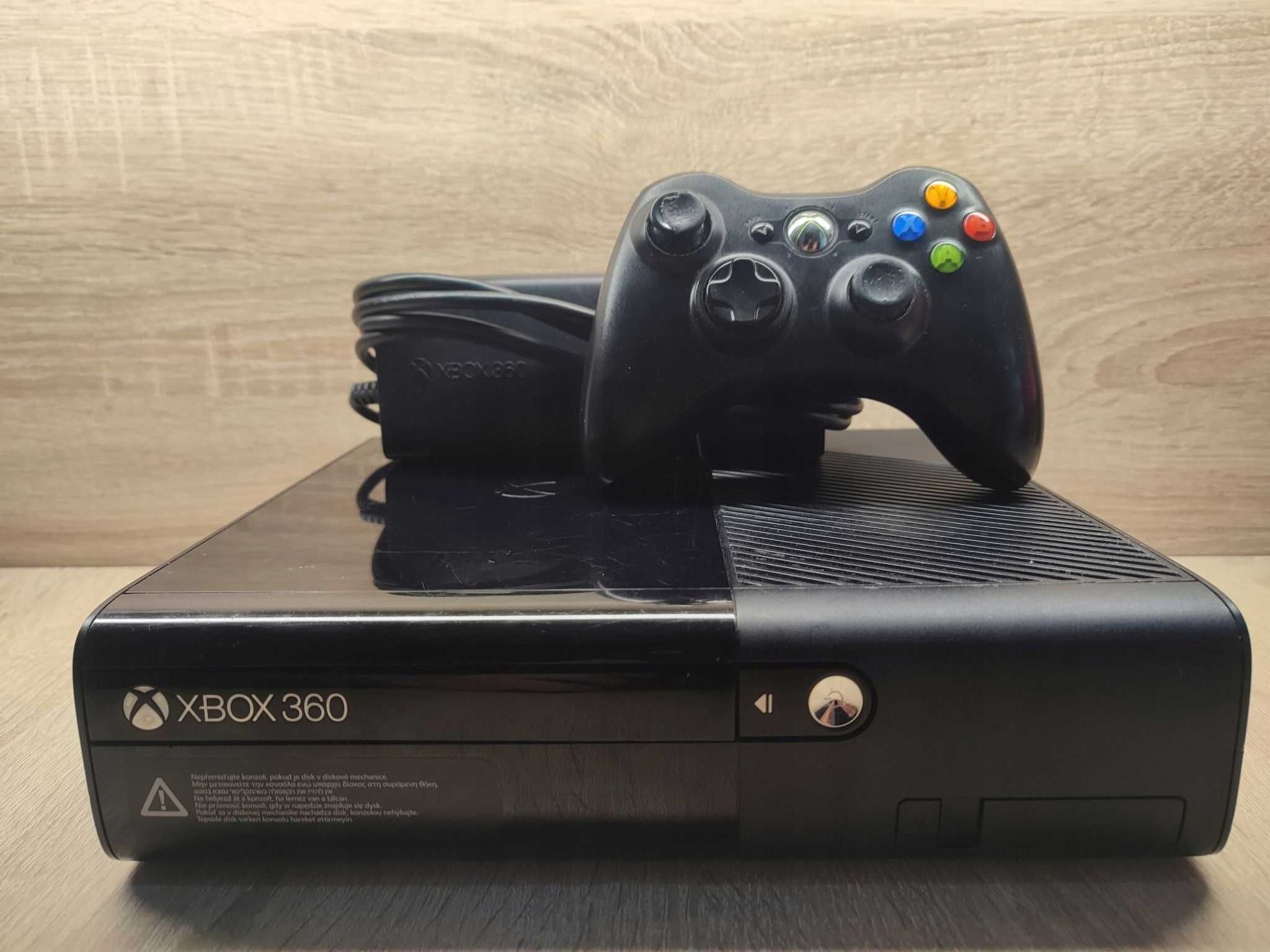 Konsola Xbox 360 E 250 GB 1538