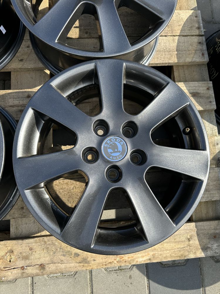 5x112 skoda vw audi 6j x 16" et50 jak nowe Borbet
