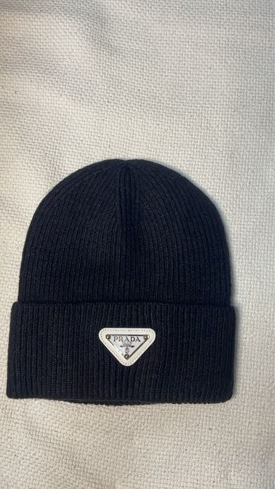 Gorro Prada Preto