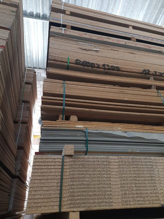 Płyta 10 12 15, 18, 22, 25 28 Wiórowa OSB MDF Sklejka podłogi szalunki