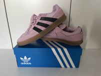 Adidas aloha super