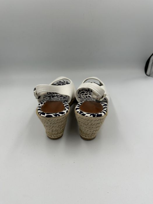 Espadryle na koturnie białe Anna Field 40
