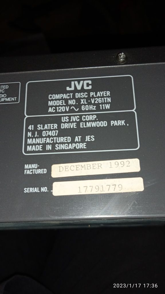 Продам компакт диск плеєр JVC