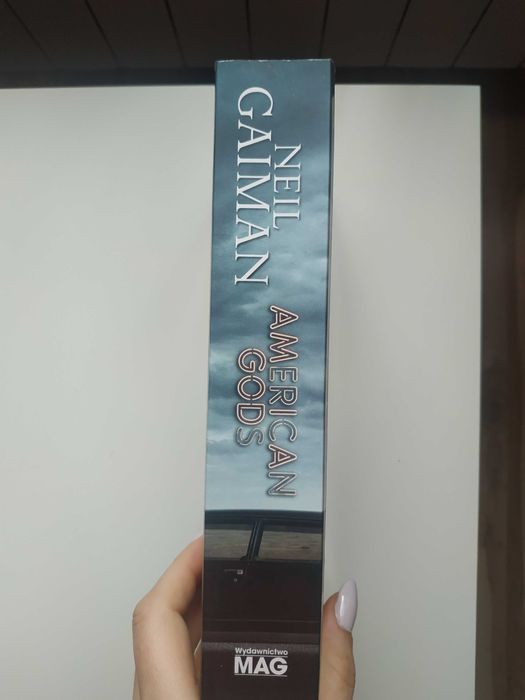 American Gods Neil Gaiman  stan bardzo dobry