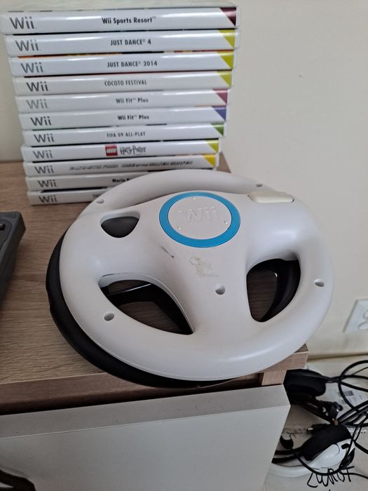 Konsola Nintendo Wii +Gry Akcesoria