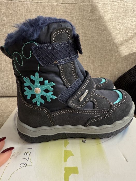 Buty zimowe Primigi dla dziewczynki 26 NOWE Goretex