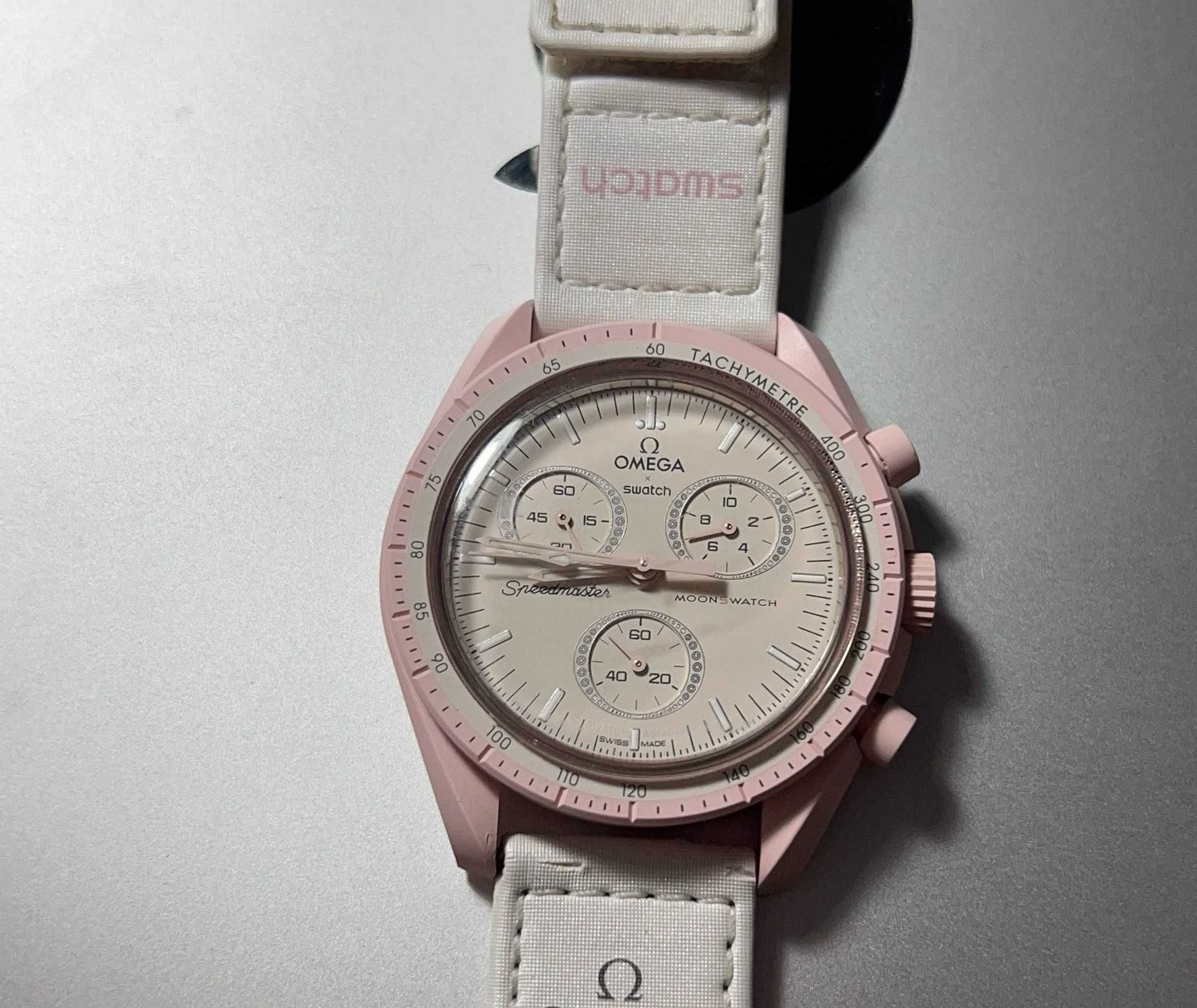 Omega x Swatch Biocéramique Moonswatch Mission To Venus- SO33P100 275