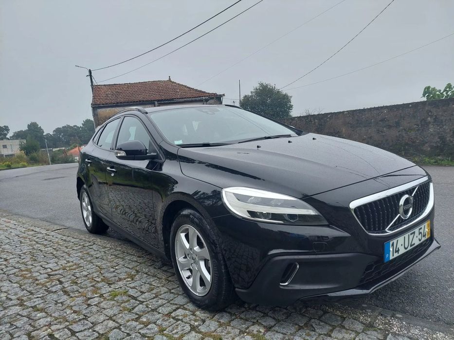 Volvo V40 Cross Country 2.0 D3 Momentum