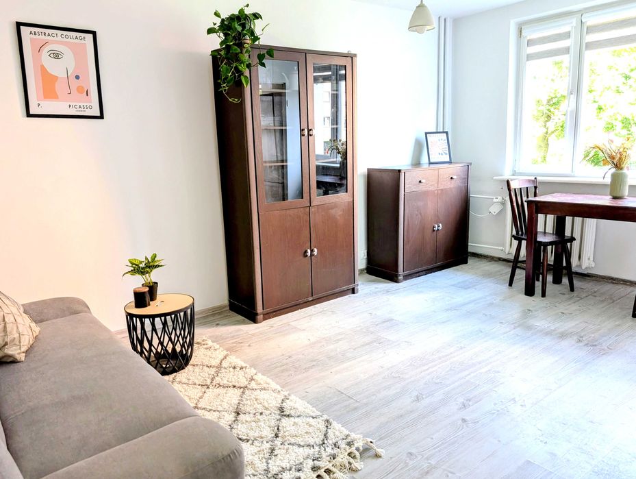 Jasna kawalerka przy ul. Lenartowicza - 10 minut do centrum i do plaży