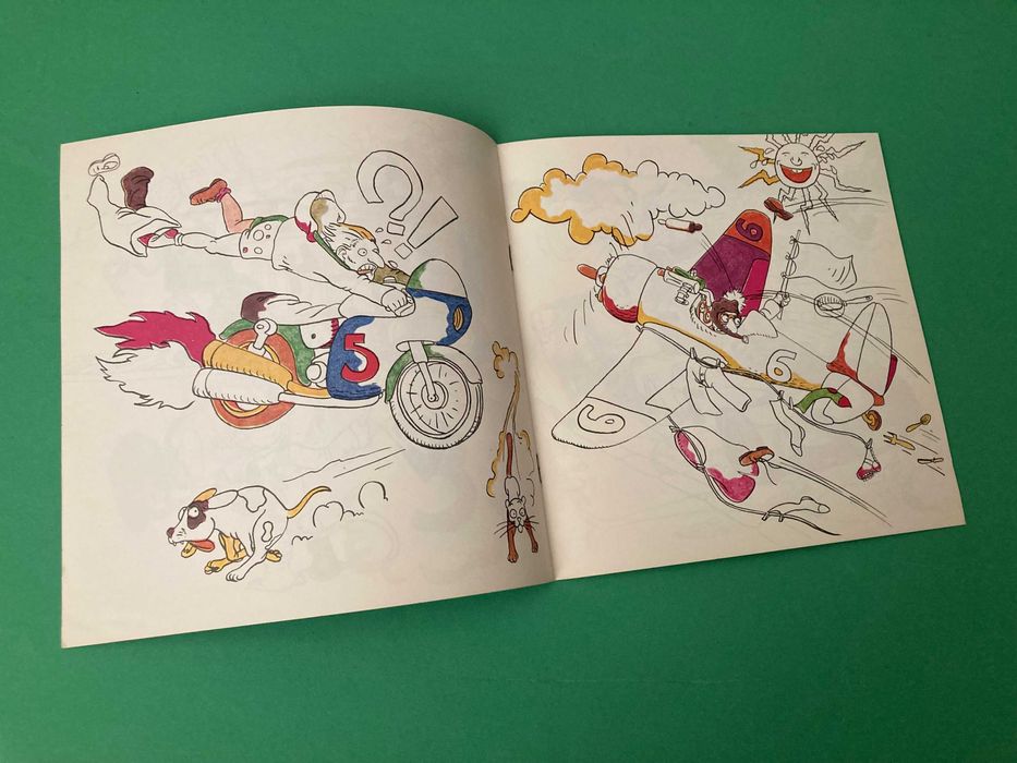 Livro de Colorir Anos 70/80 Papelaria Fernandes - Novo