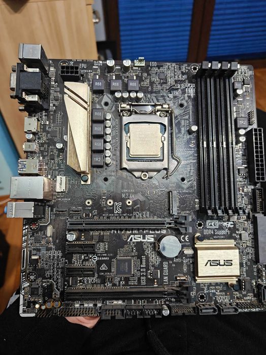 Płyta główna Asus H170M-PLUS z procesorem Intel core i5 6400 2.70GHZ