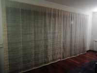 Par de Cortinas em tecido tipo estore