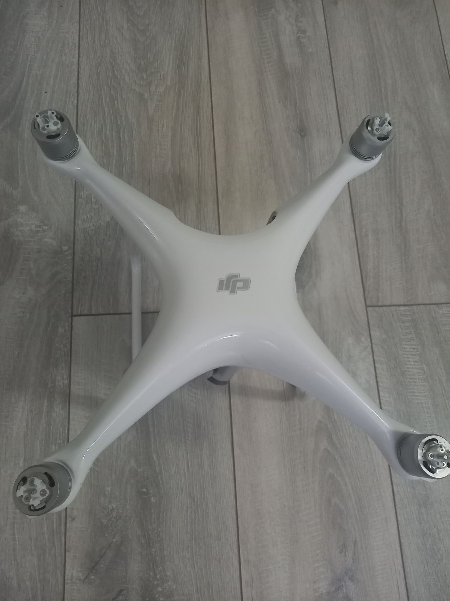 Dron standard Phantom 4