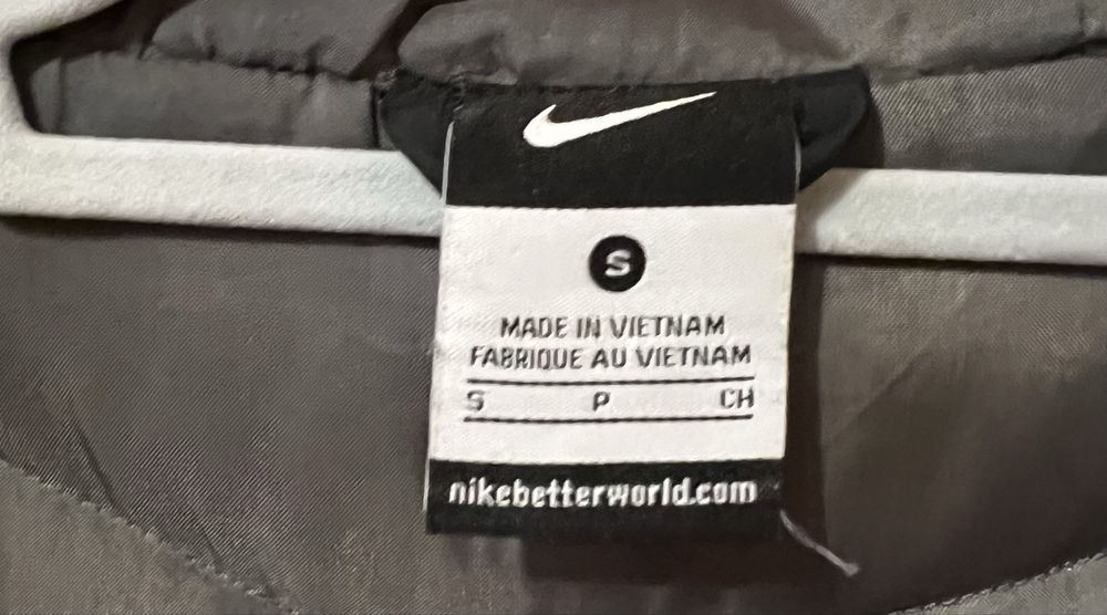 Чоловіча зимова куртка