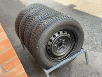 Диски R15 5x100 ET39 Тойота Dia 54.1 резина зимова зима NOKIAN 7.5+мм