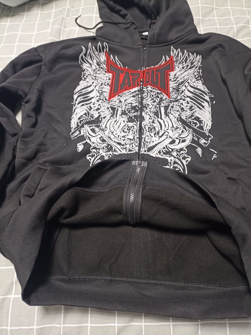 продам зипку tapout sk8 affliction